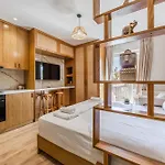 Luvra 1 Dhermi Spacious Balcony Hideaway By Pikhost Daire Himarë